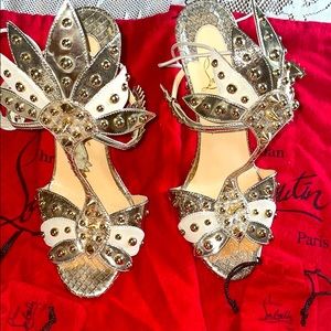 Christian Louboutin Venenana ankle tie -38.5